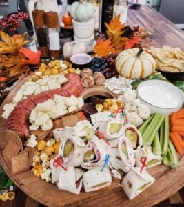 fall charcuterie board, fall charcuterie board ideas, charcuterie board for fall, simple fall charcuterie board,