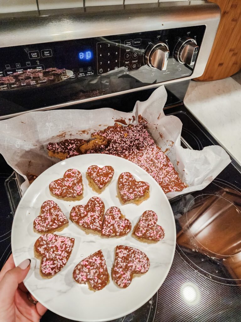 No Bake Valentine's Treats - Scotcharoos Plated