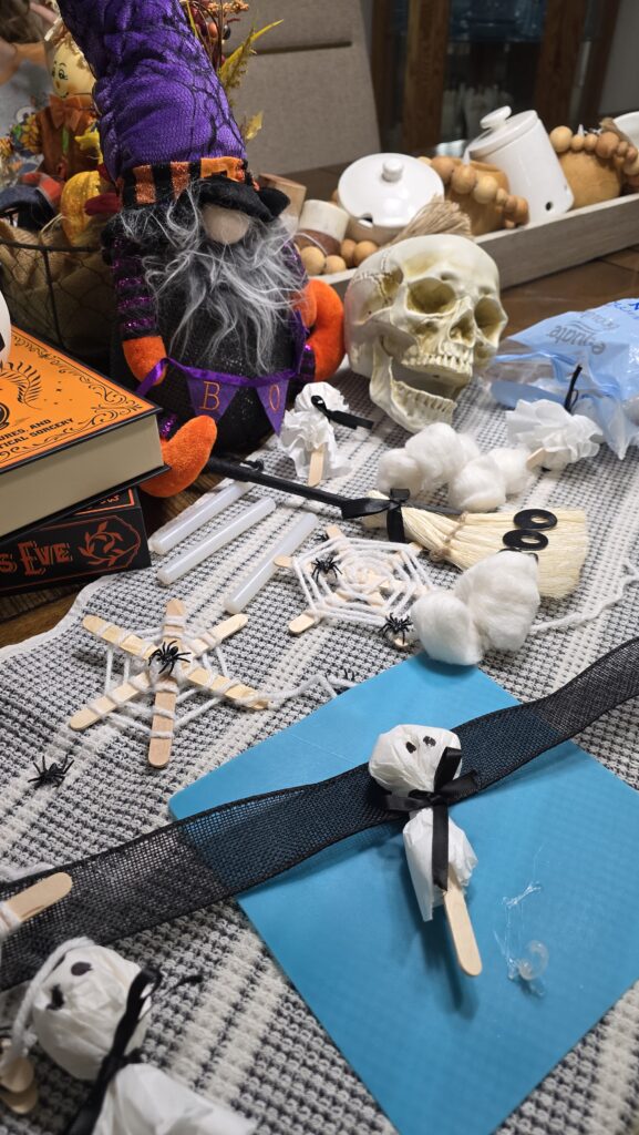 Halloween garland
